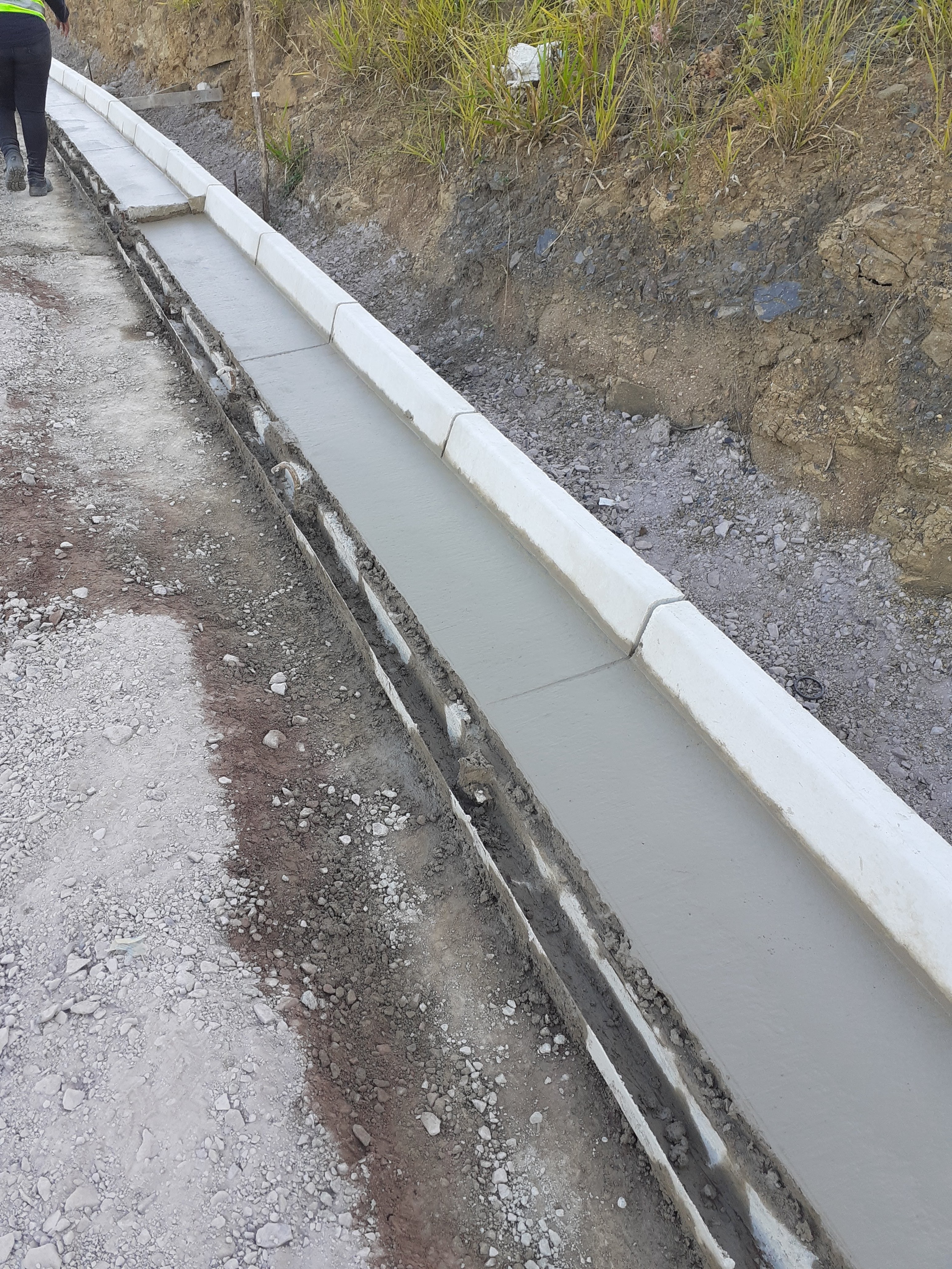 Kerbs and Channels Installation